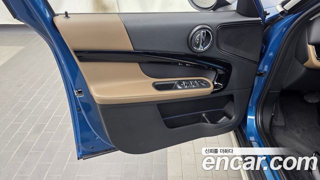 Mini Countryman 2020 — photo 14