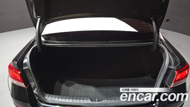 Kia K5 2019 — photo 26