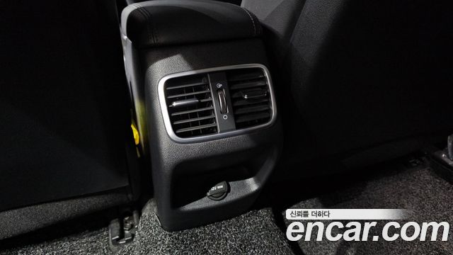 Kia K5 2019 — photo 27