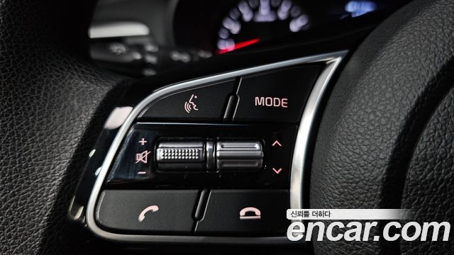 Kia K5 2019 — photo 29