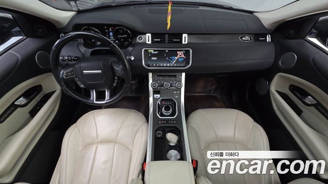 Land Rover Range Rover Evoque 2018 — photo 7