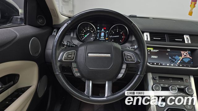 Land Rover Range Rover Evoque 2018 — photo 13