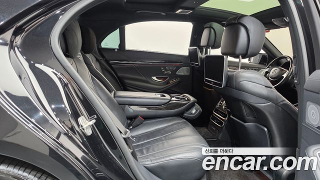 Mercedes-Benz S-Class 2015 — photo 12