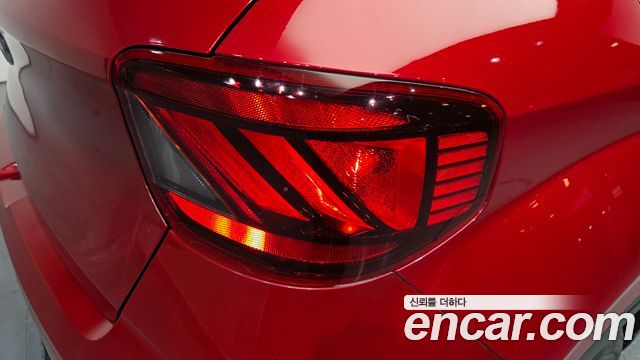 Hyundai Venue 2022 — photo 9