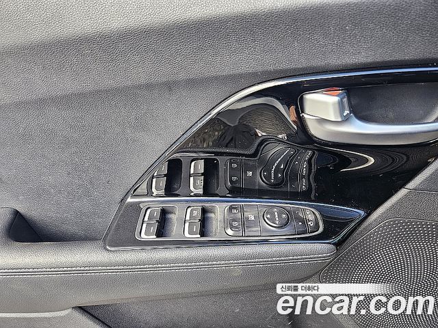 Kia Niro 2018 — photo 15