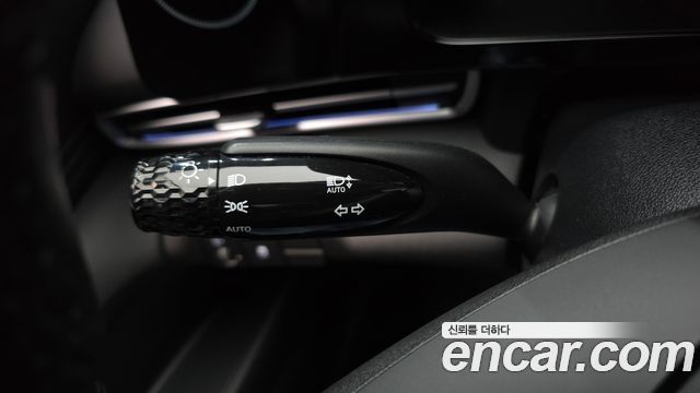 Hyundai AVANTE 2024 — photo 18