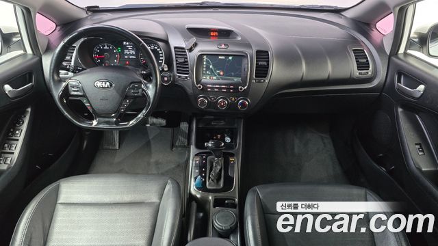 Kia K3 2018 — photo 7