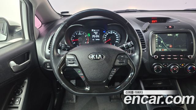 Kia K3 2018 — photo 12