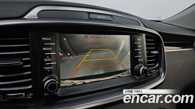 Kia Sorento 2018 — photo 15