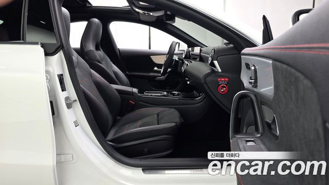 Mercedes-Benz CLA-Class 2024 — photo 16
