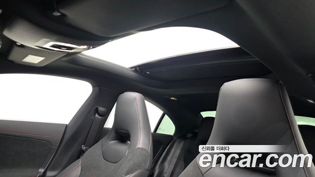 Mercedes-Benz CLA-Class 2024 — photo 31