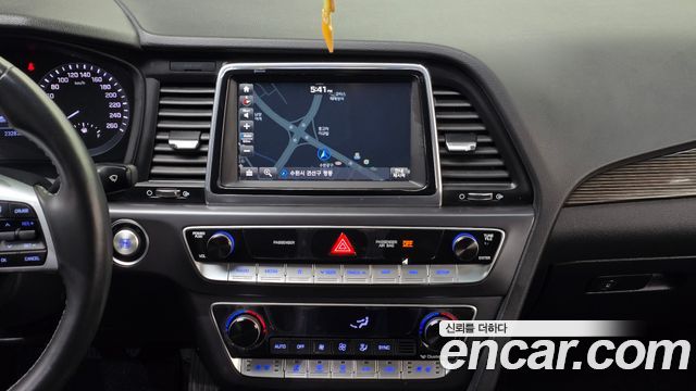 Hyundai Sonata 2019 — photo 18