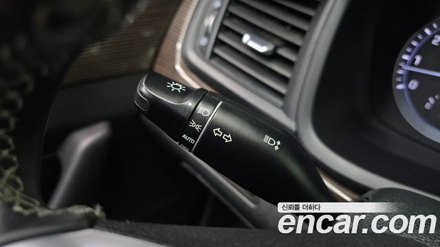 Hyundai Sonata 2019 — photo 30