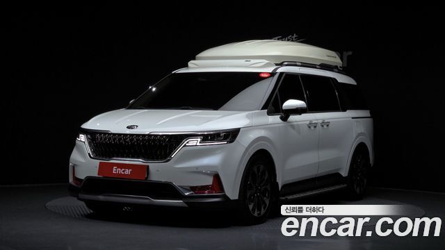 Kia Canival 2021 — photo 1