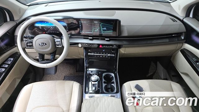 Kia Canival 2021 — photo 10