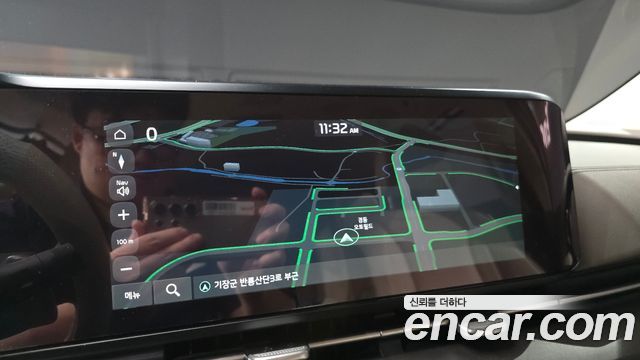Kia Canival 2021 — photo 23