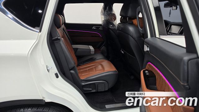 KG Mobility Rexton 2018 — photo 17