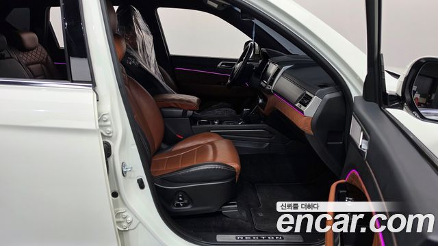 KG Mobility Rexton 2018 — photo 16