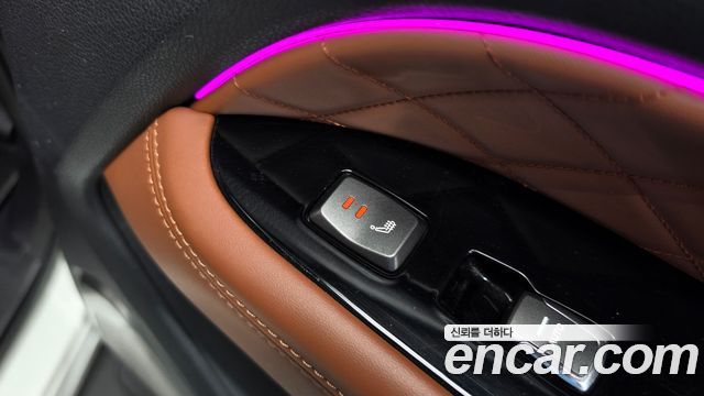 KG Mobility Rexton 2018 — photo 28