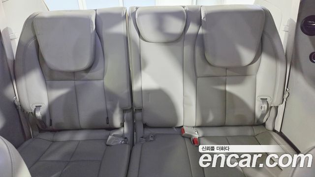 Kia Canival 2016 — photo 9