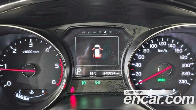 Kia Canival 2016 — photo 14