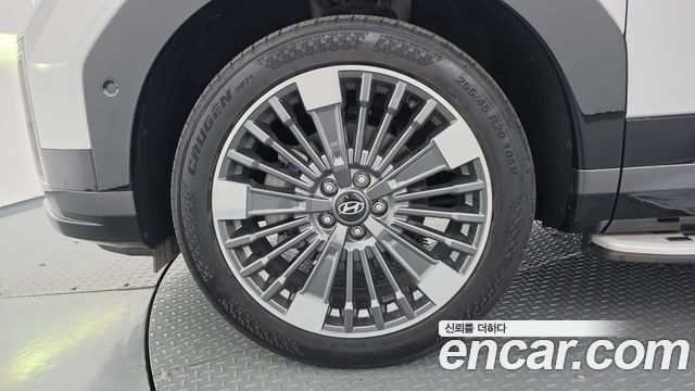 Hyundai Santafe 2025 — photo 5