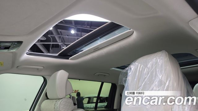 Hyundai Santafe 2025 — photo 25