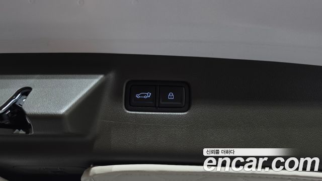 Hyundai Santafe 2025 — photo 26