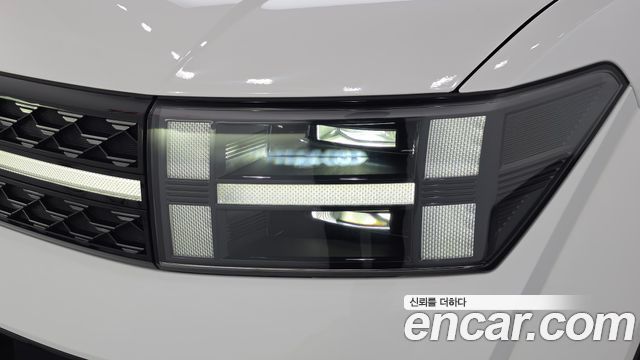 Hyundai Santafe 2025 — photo 8