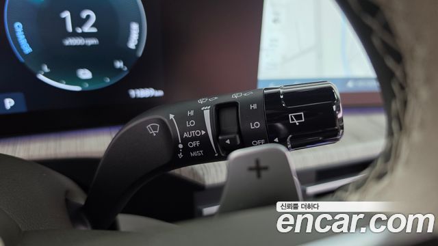 Hyundai Santafe 2025 — photo 46