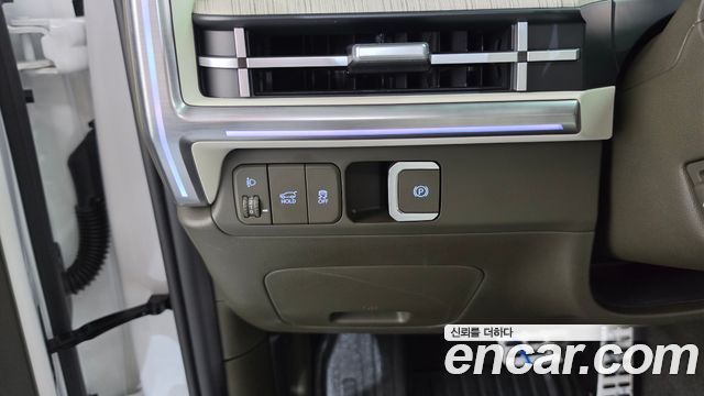 Hyundai Santafe 2025 — photo 49