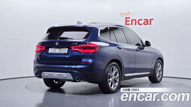 BMW X3 2018 — photo 2