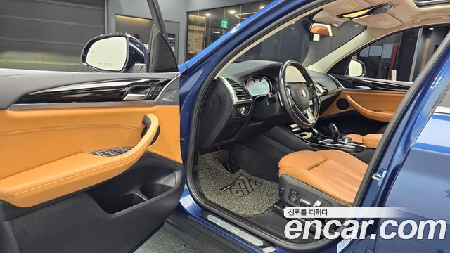 BMW X3 2018 — photo 13