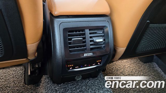 BMW X3 2018 — photo 31