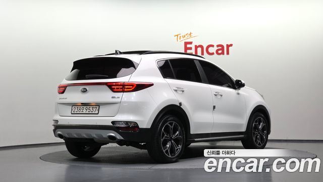 Kia Sportage 2019 — photo 2