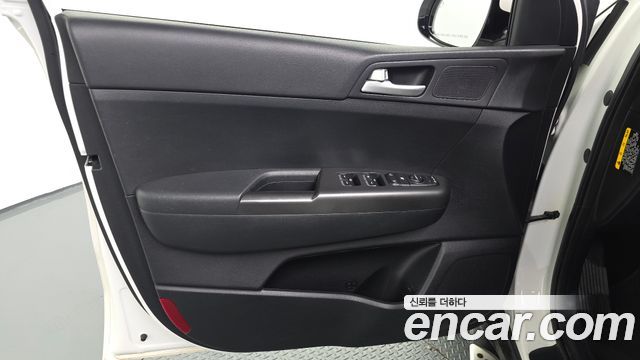 Kia Sportage 2019 — photo 14