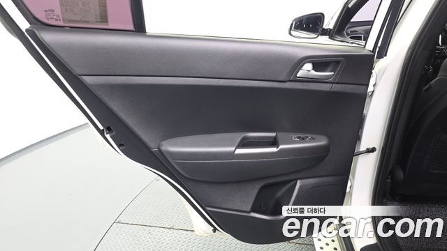 Kia Sportage 2019 — photo 15