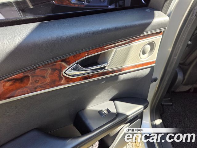 Lincoln MKX 2018 — photo 13