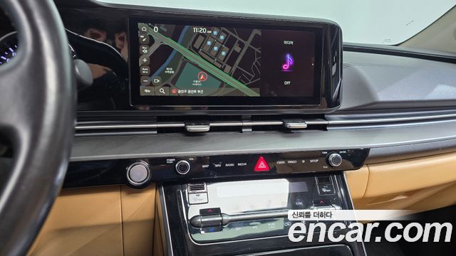 Kia Canival 2021 — photo 18