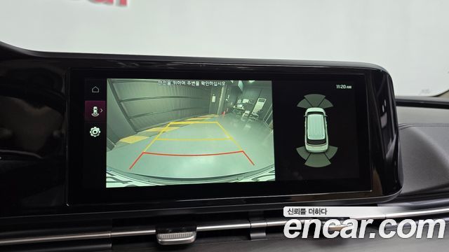 Kia Canival 2021 — photo 20