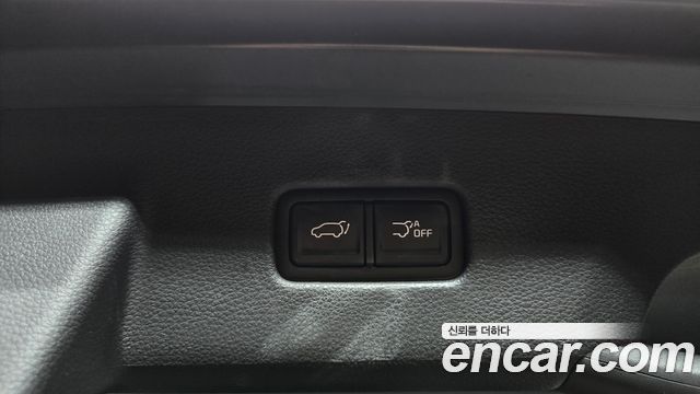 Kia Canival 2021 — photo 24