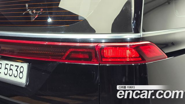 Kia Canival 2021 — photo 9