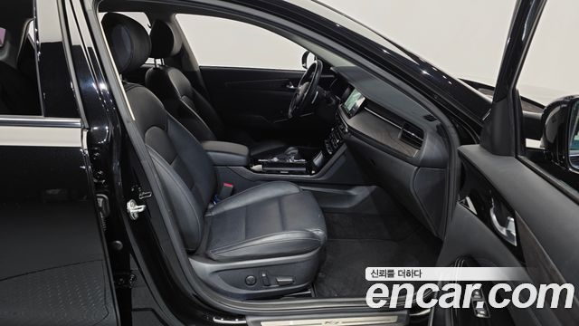 Kia K7 2020 — photo 17