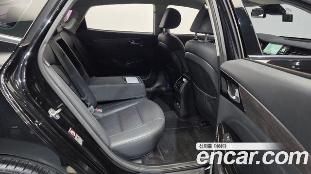 Kia K7 2020 — photo 18