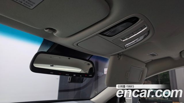 Kia K7 2020 — photo 24