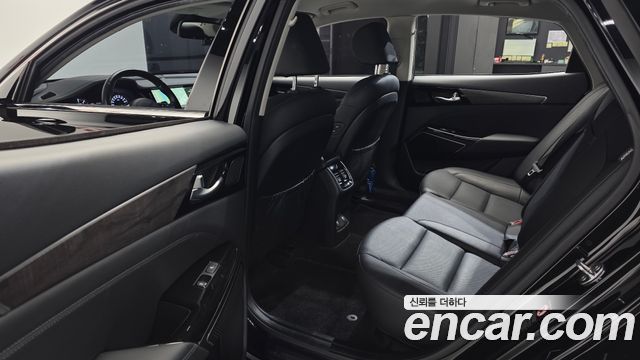 Kia K7 2020 — photo 16