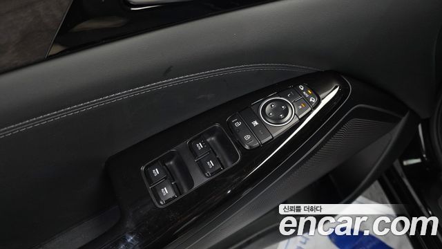Kia K7 2020 — photo 27