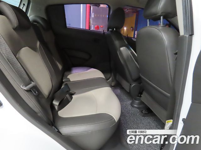 Chevrolet Korea Spark 2012 — photo 9