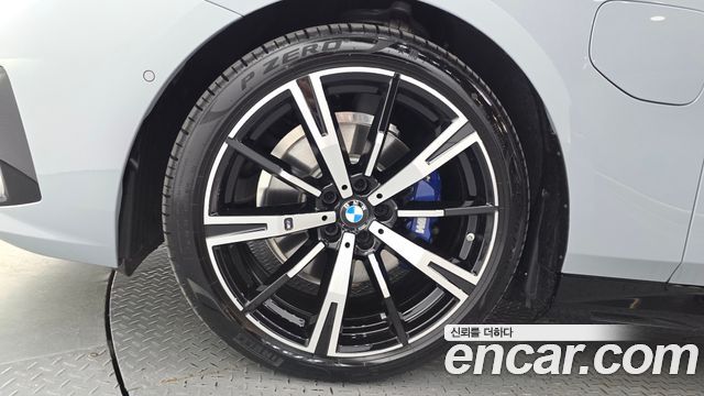 BMW 5-Series 2026 — photo 5