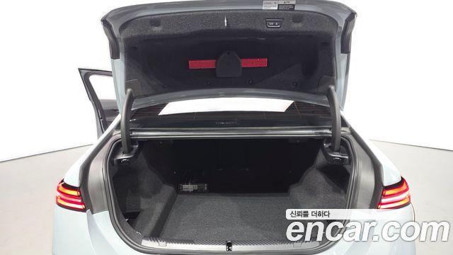 BMW 5-Series 2026 — photo 25